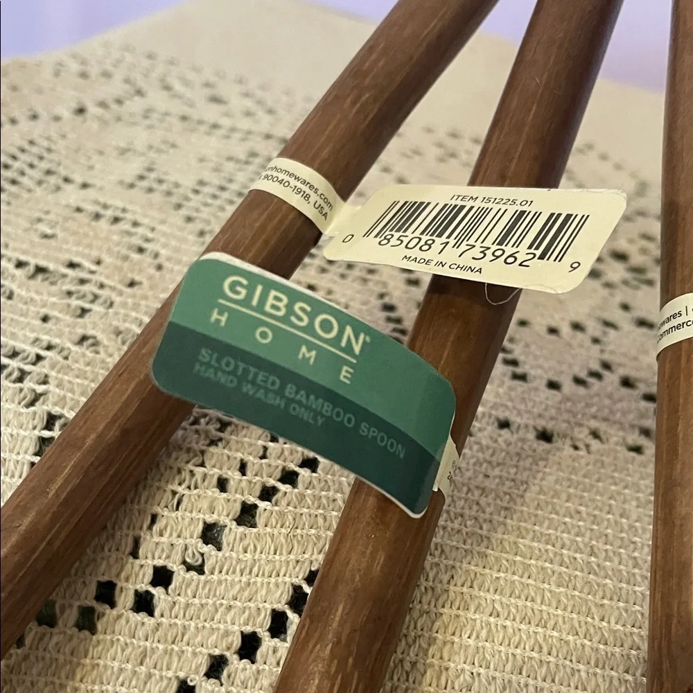 Wooden Kitchen Utensil Set - Brown set of  (3) new Gibson home